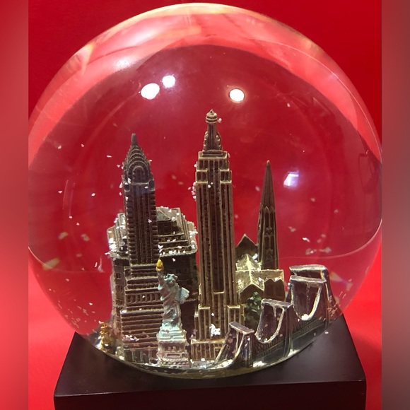 Other - NEW YORK, N.Y. SNOW GLOBE 7 X 4 MUSICAL